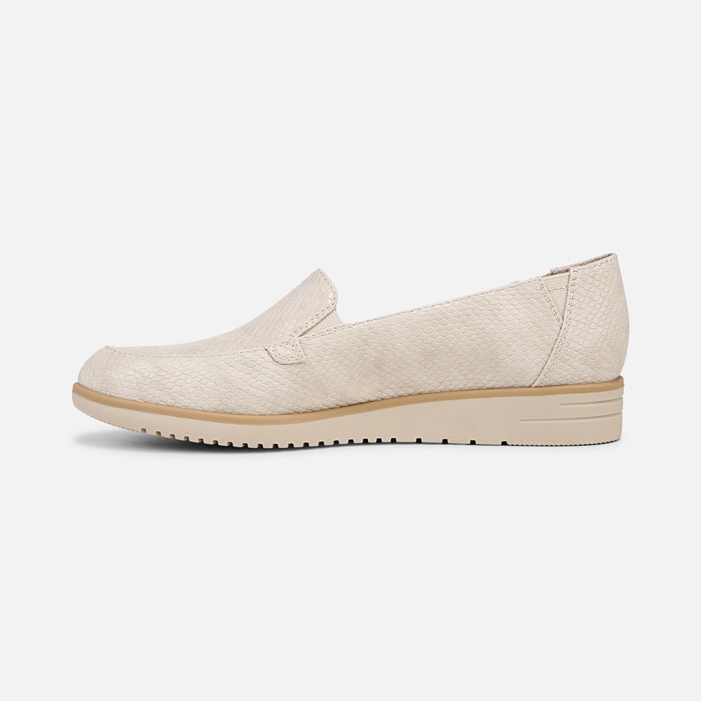 Naturalizer SOUL Idea Moc Loafer - Light Beige Faux Leather