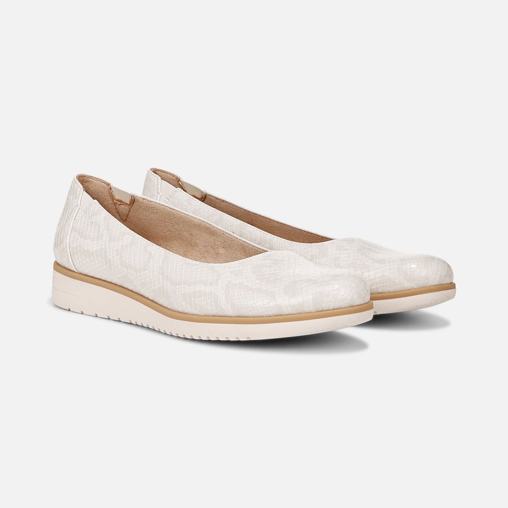 Naturalizer SOUL Idea Ballet Flat - Beige Snake Print Faux Leather