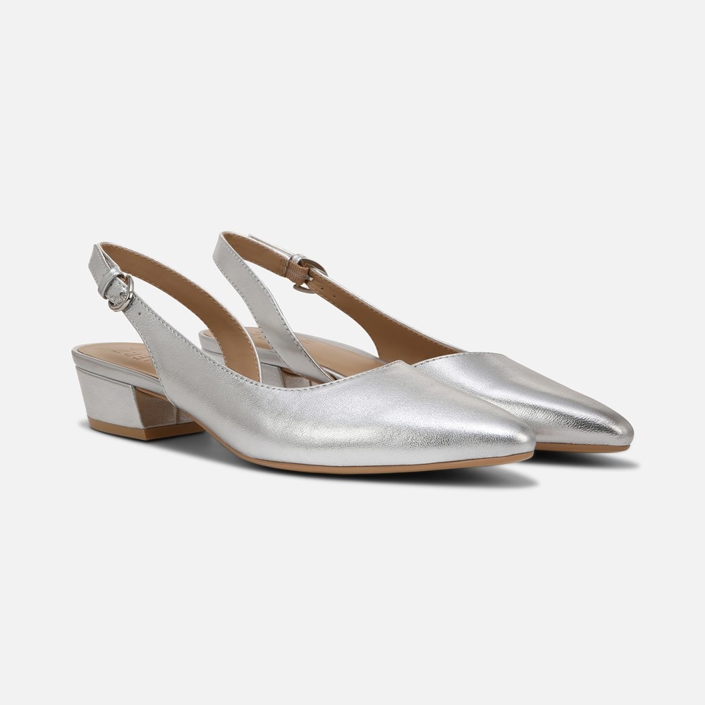 Naturalizer Banks Pointed Toe Flat - Silver Leather