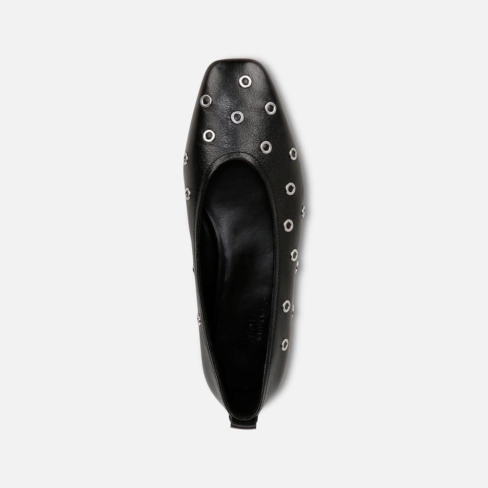 Naturalizer 27 Edit Carla Flat - Black Leather Stud