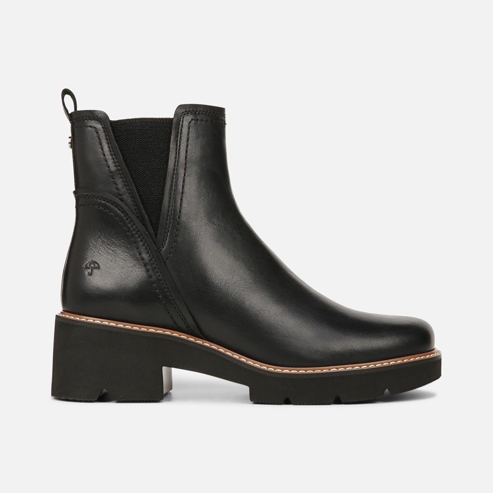 Naturalizer Darry Bootie - Black Leather
