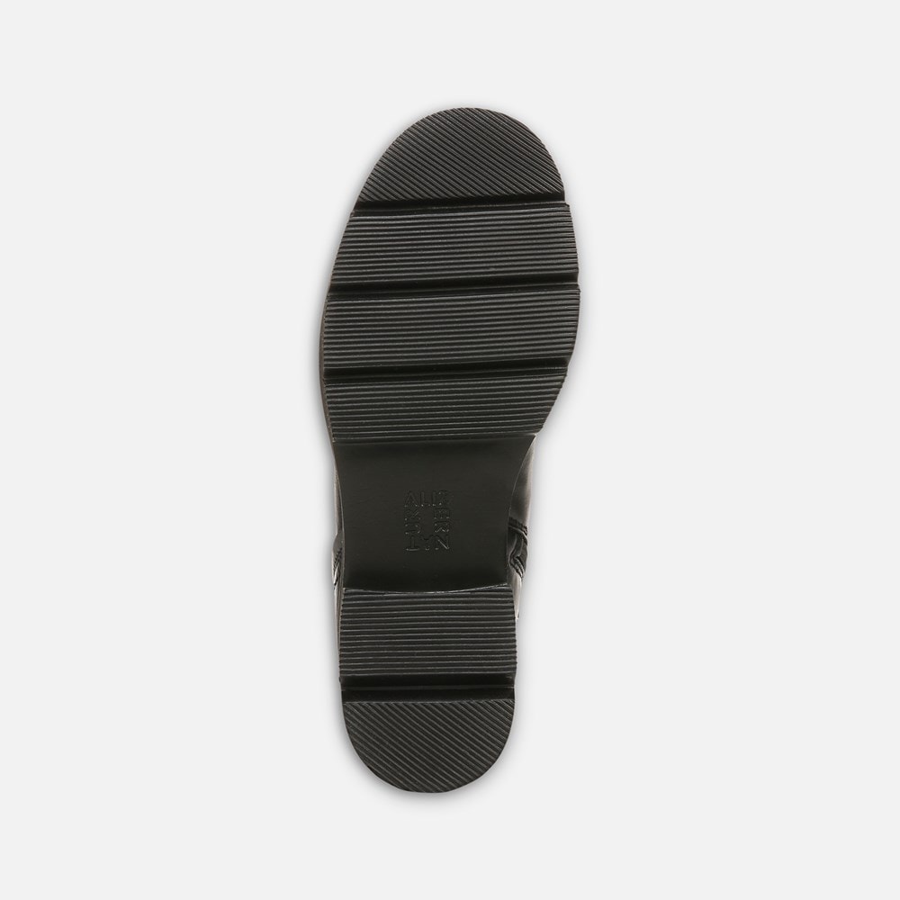 Naturalizer Darry Bootie - Black Leather