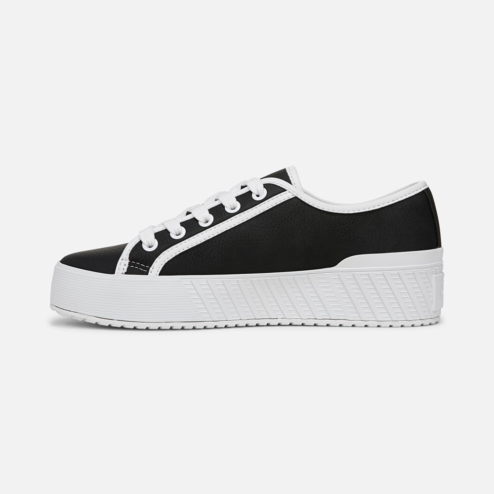Naturalizer SOUL Iliana Lace Up Sneaker - Black Faux Leather