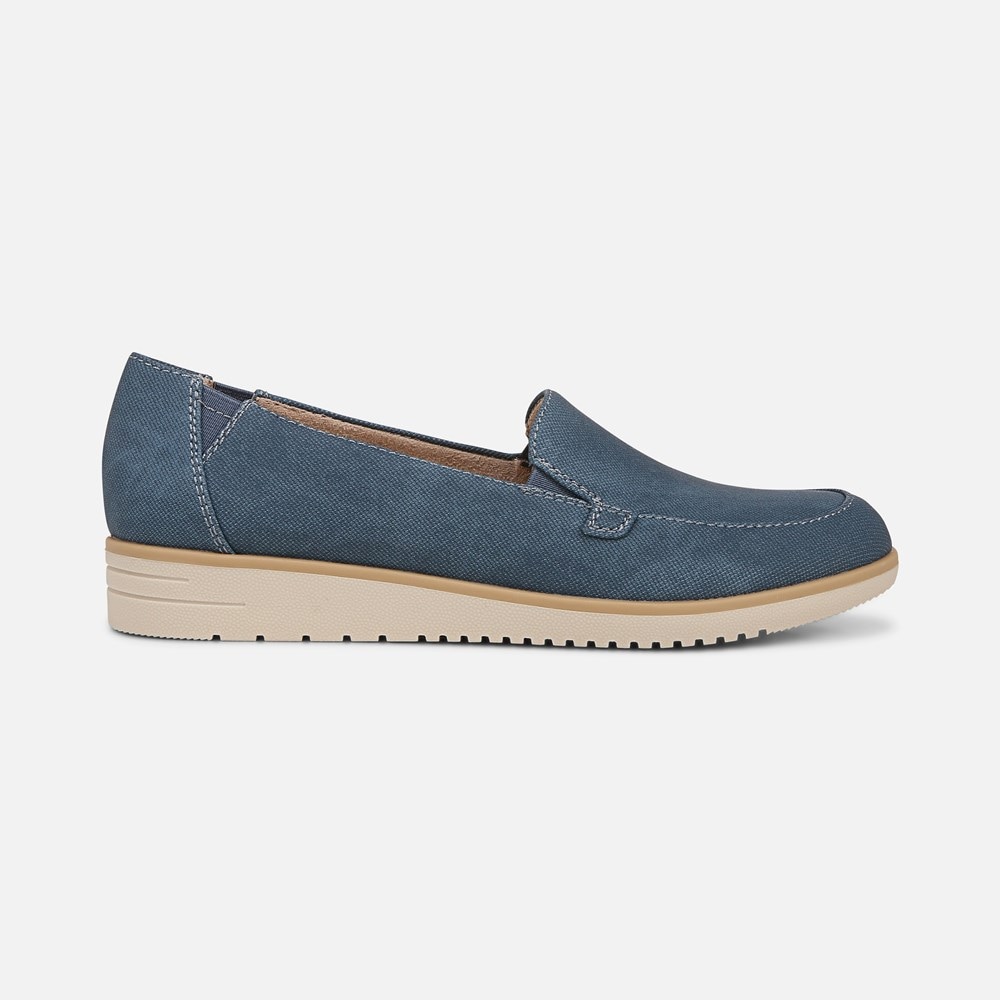 Naturalizer SOUL Idea Moc Loafer - Indigo Faux Leather