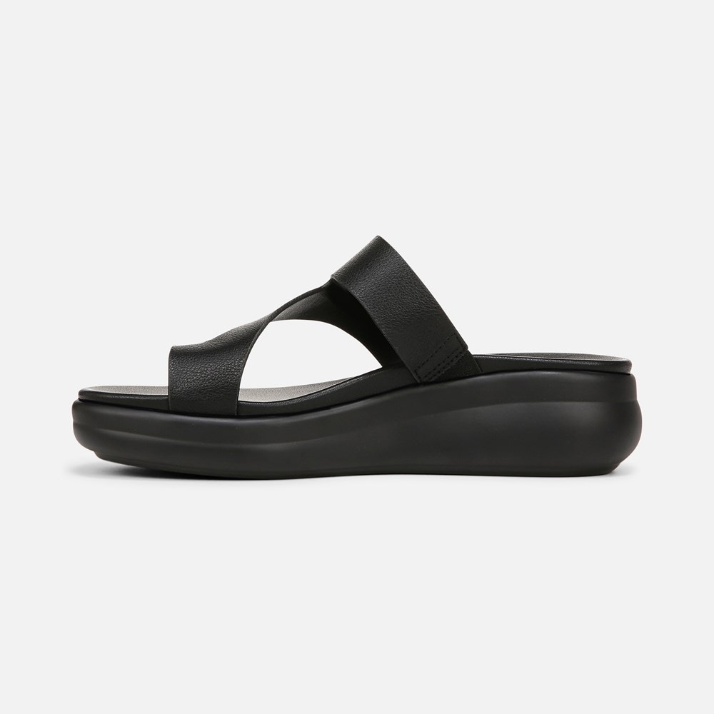 Naturalizer Cailan Sandal - Black Faux Leather