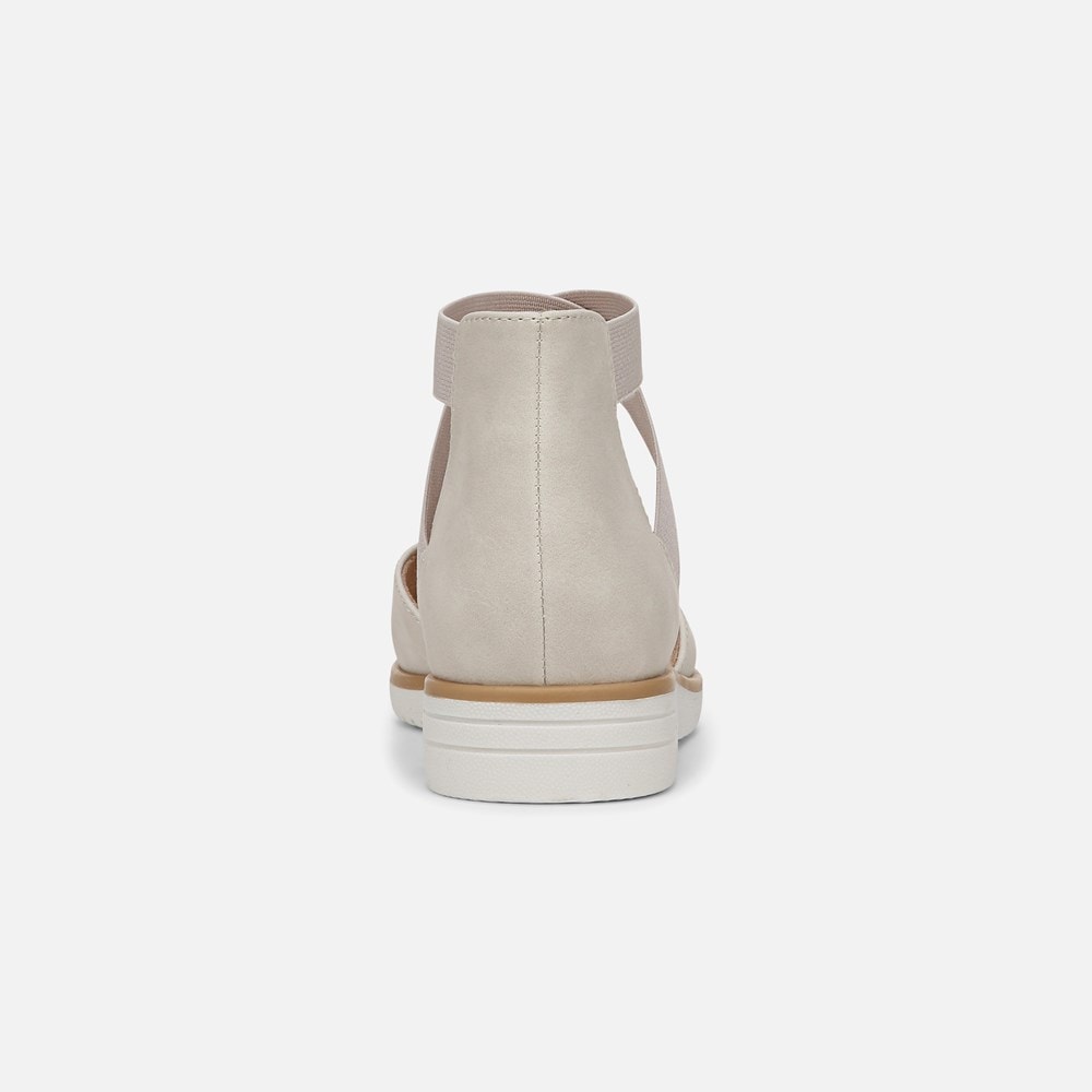 Naturalizer SOUL Intro Flat - Porcelain Faux Leather