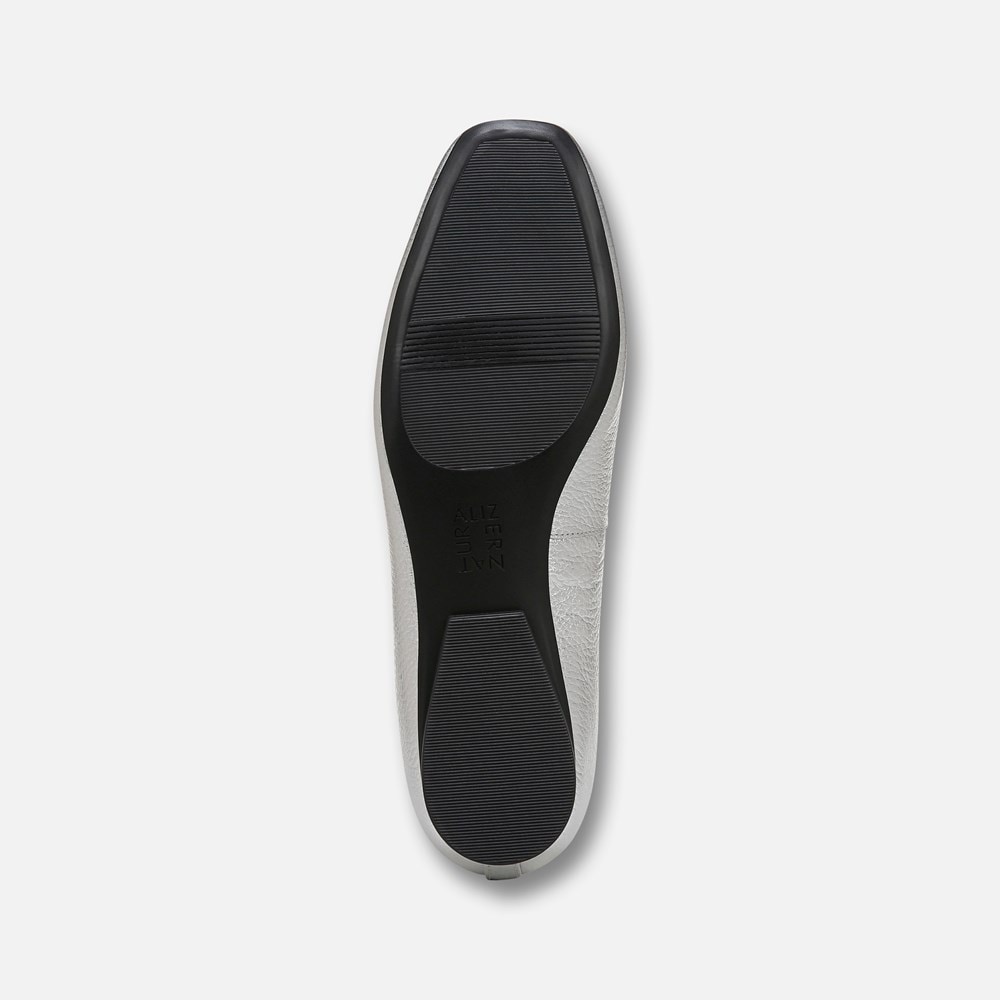 Naturalizer Chelsea Ballet Flat - Silver Leather