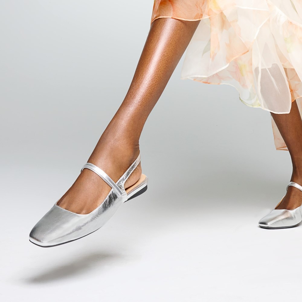 Naturalizer Connie Mary Jane Slingback Flat - Silver Leather