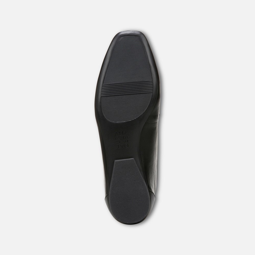 Naturalizer Cecilia Loafer - Black Leather