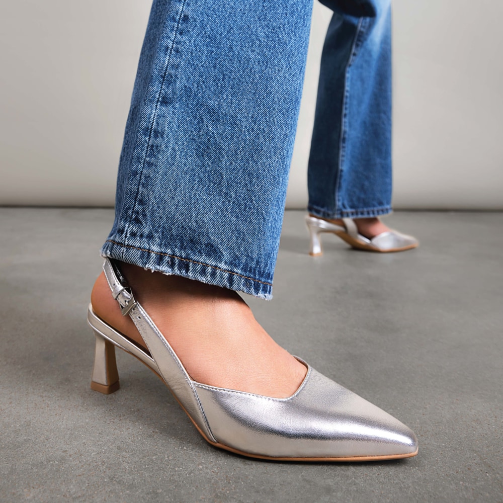Naturalizer Dalary Slingback Pump - Silver Leather