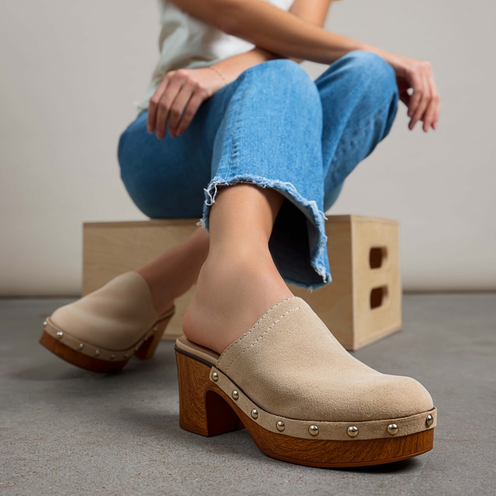 Naturalizer Bailey Mule - Coastal Tan Suede