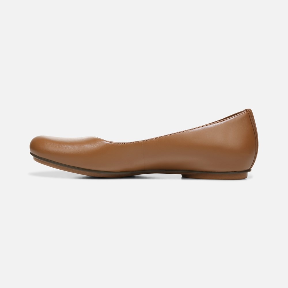 Naturalizer Maxwell Ballet Flat - English Tea Leather