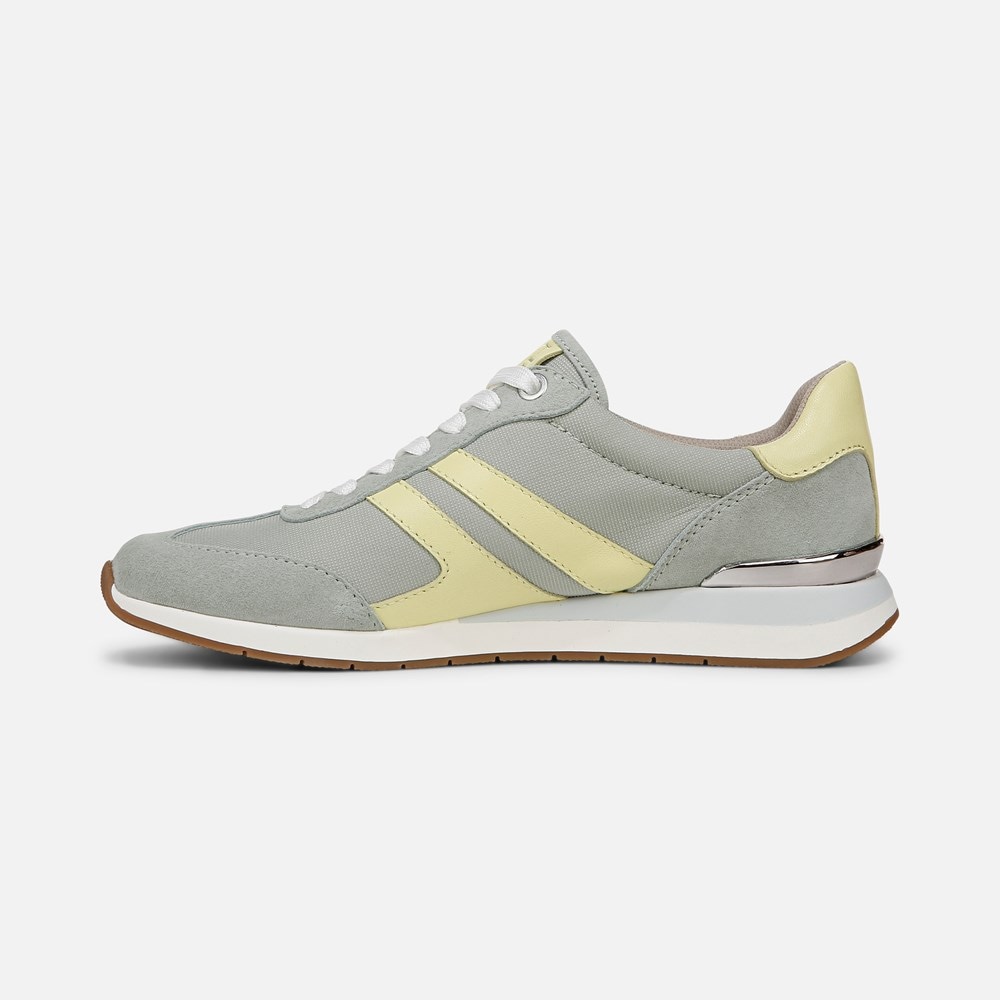 Naturalizer Lorena Lace Up Sneaker - Pistachio Fabric \\u0026 Suede