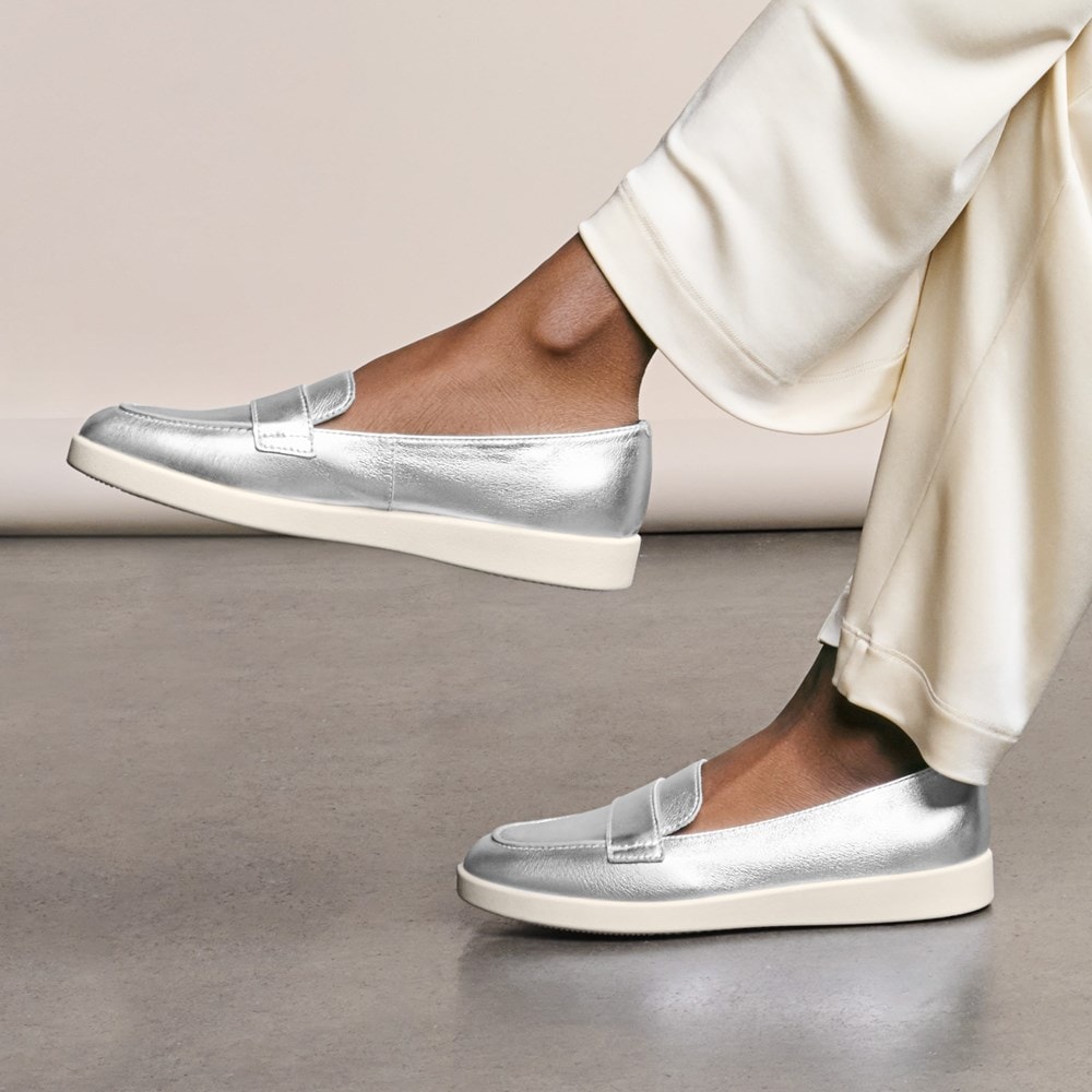 Naturalizer Karis Loafer - Silver Leather