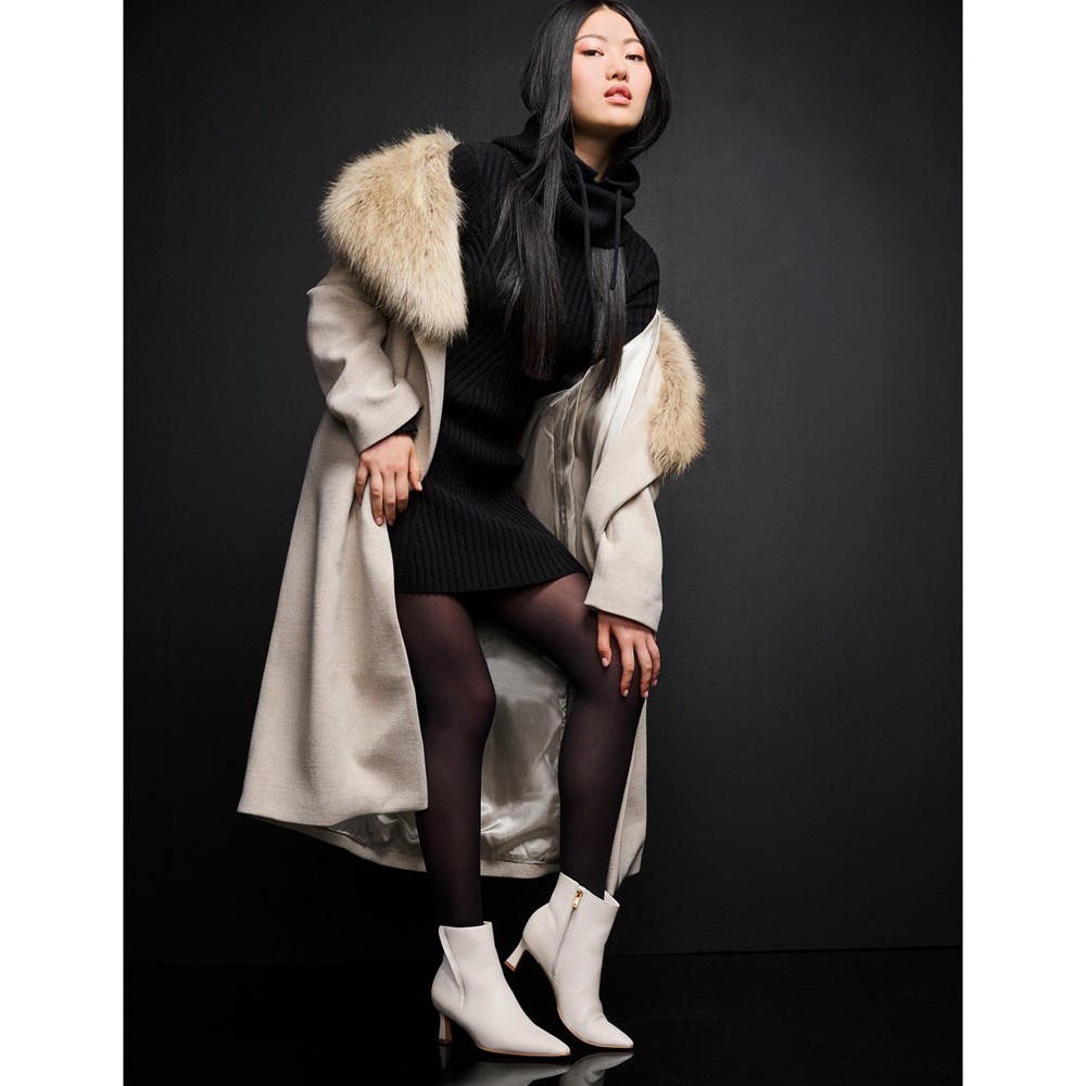 Naturalizer Deesha Bootie - Warm White Leather