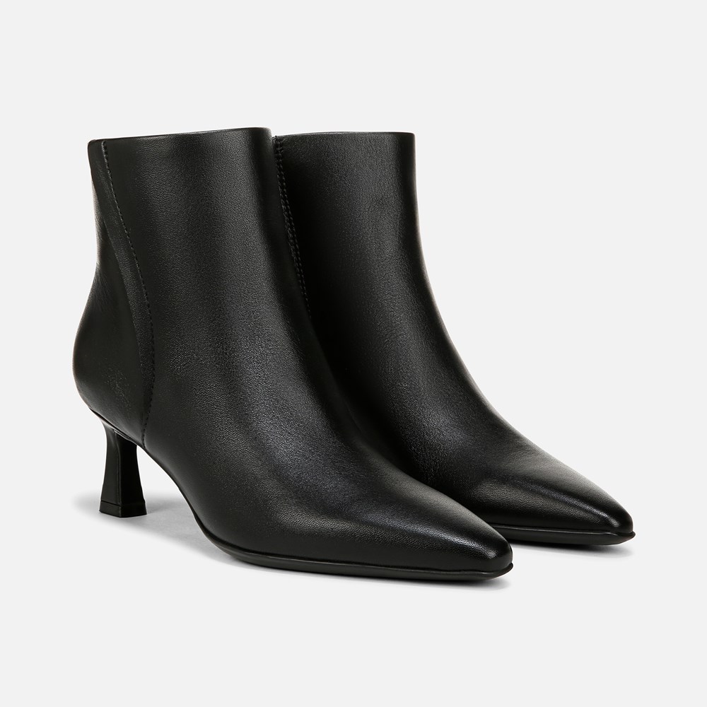 Naturalizer Deesha Bootie - Black Leather