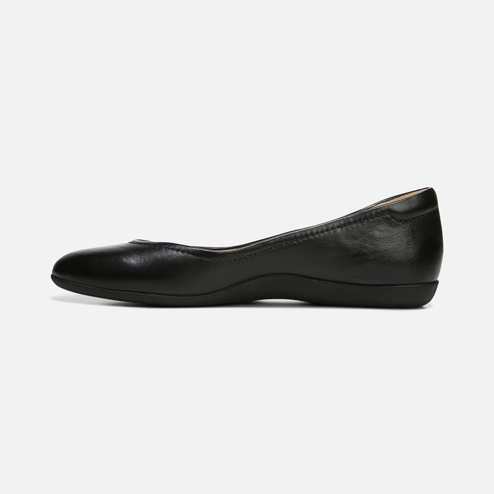 Naturalizer Vivienne Flat - Black Leather