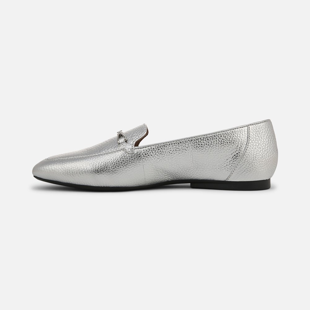 Naturalizer Cecilia Loafer - Silver Leather