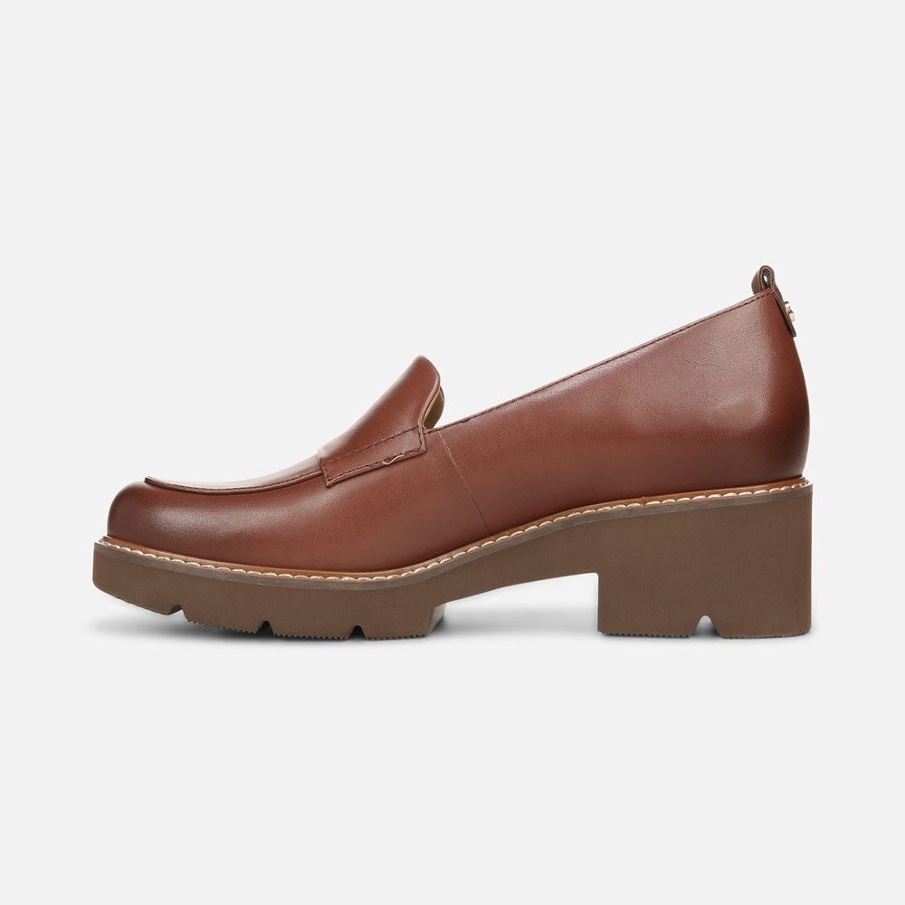 Naturalizer Darry Lug Sole Loafer - Cappuccino Brown Leather