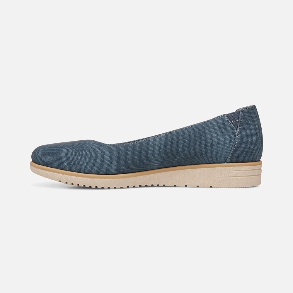 Naturalizer SOUL Idea Ballet Flat - Indigo Faux Leather