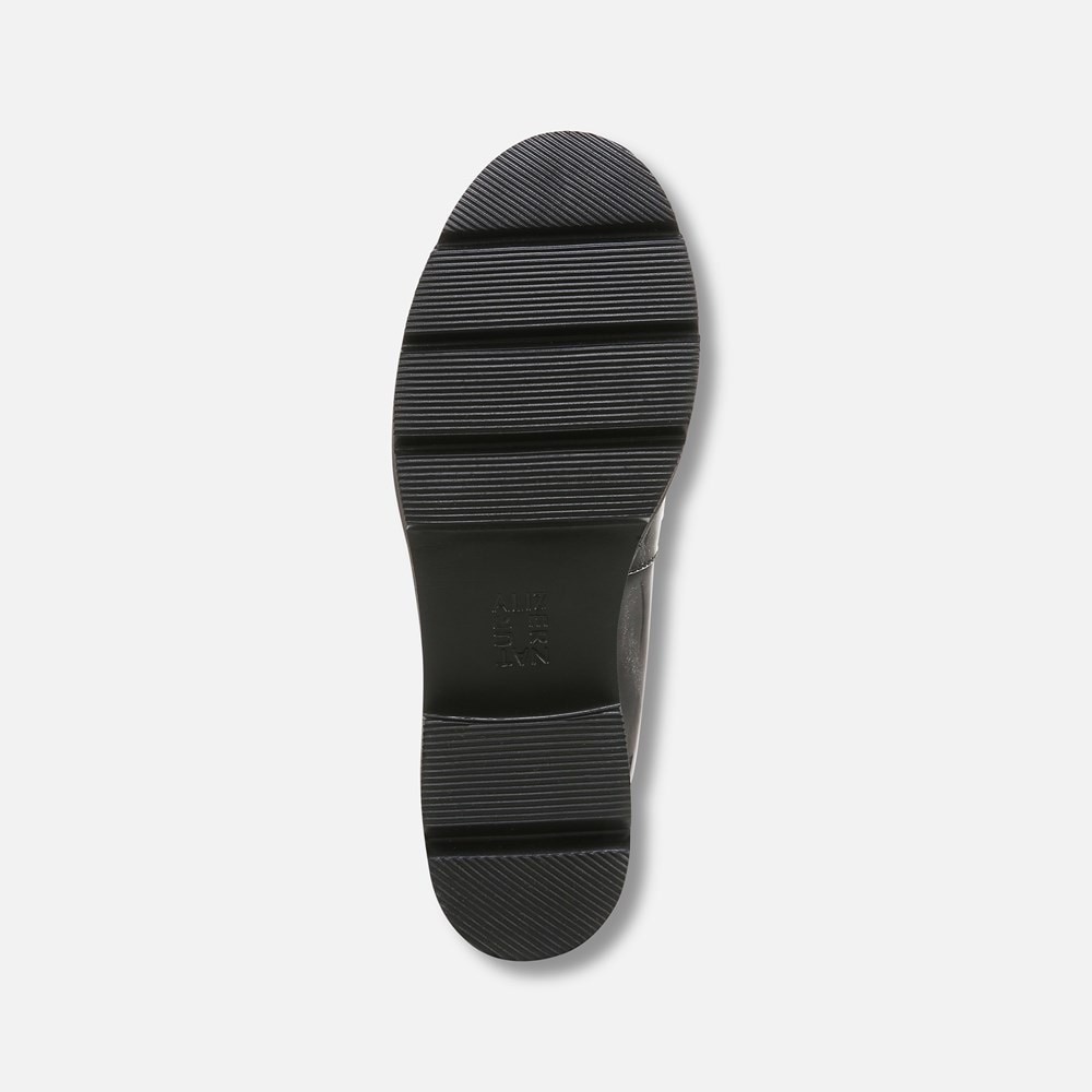 Naturalizer Darry Lug Sole Loafer - Black / Silver Leather