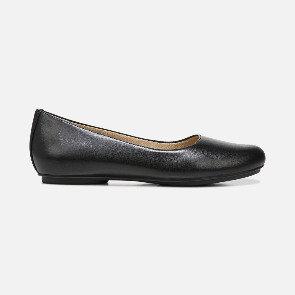 Naturalizer Maxwell Ballet Flat - Black Leather