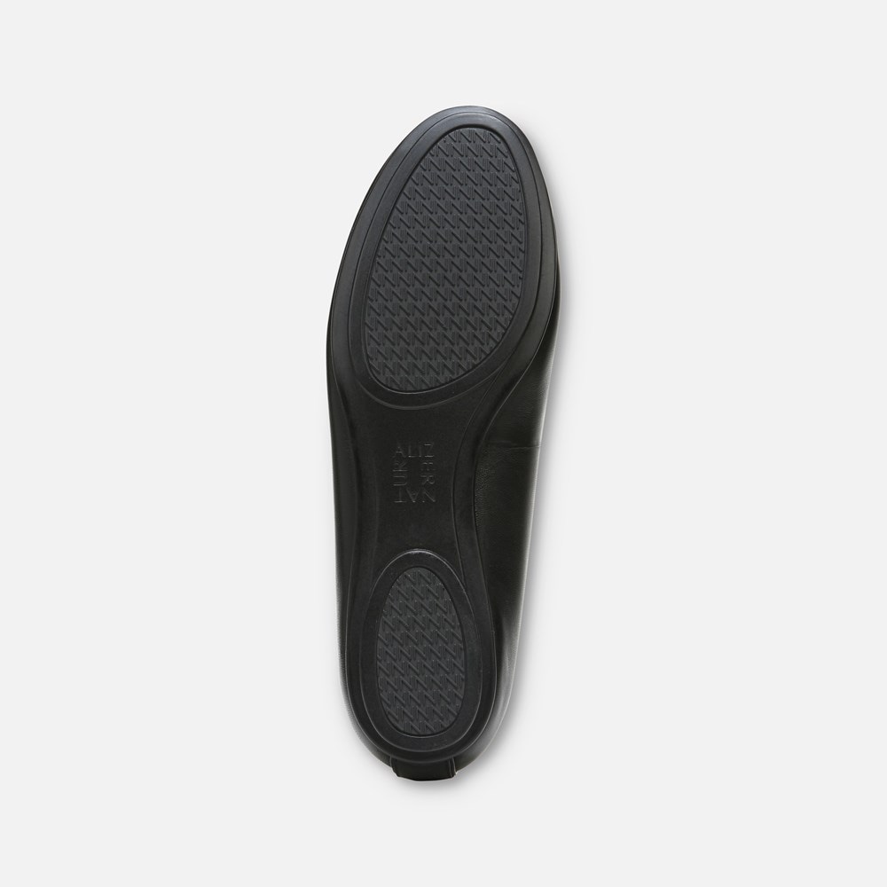Naturalizer Maxwell Ballet Flat - Black Leather
